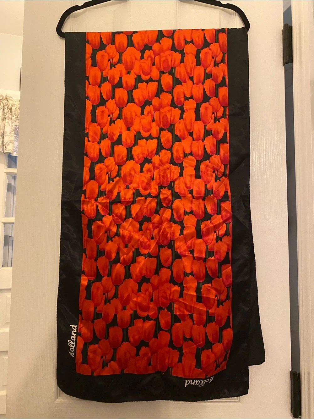 Robin Ruth Vintage Holland Floral Scarf Vibrant Red Tulip Print Black Border